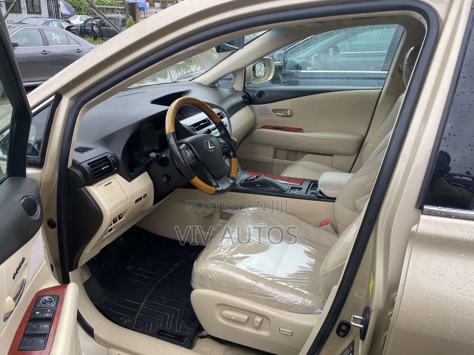Lexus RX 350 2010 Gold