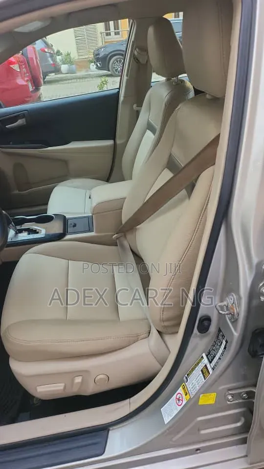 Toyota Camry 2013 Gold