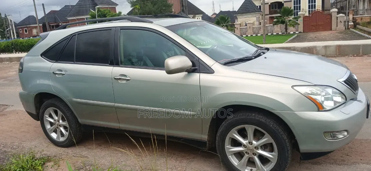 Lexus RX 2010 Silver