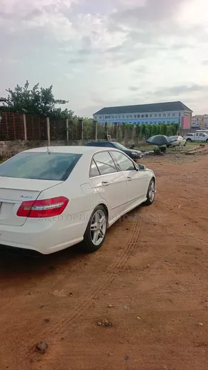 Mercedes-Benz E550 2012 White