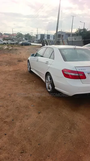 Mercedes-Benz E550 2012 White
