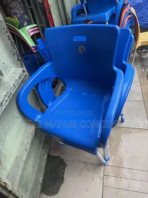 Plastic Chair With Iron Leg
