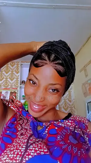Glueless Frontal