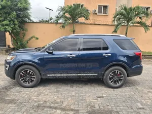 Ford Explorer 2016 Blue