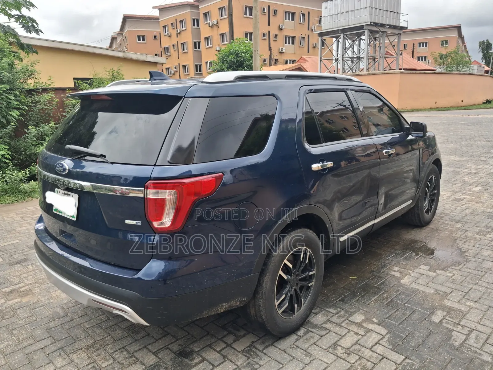 Ford Explorer 2016 Blue