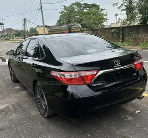 Toyota Camry SE 4dr Sedan (2.5L 4cyl 6A) 2017 Black