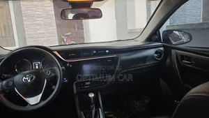 Toyota Corolla 2017 Black