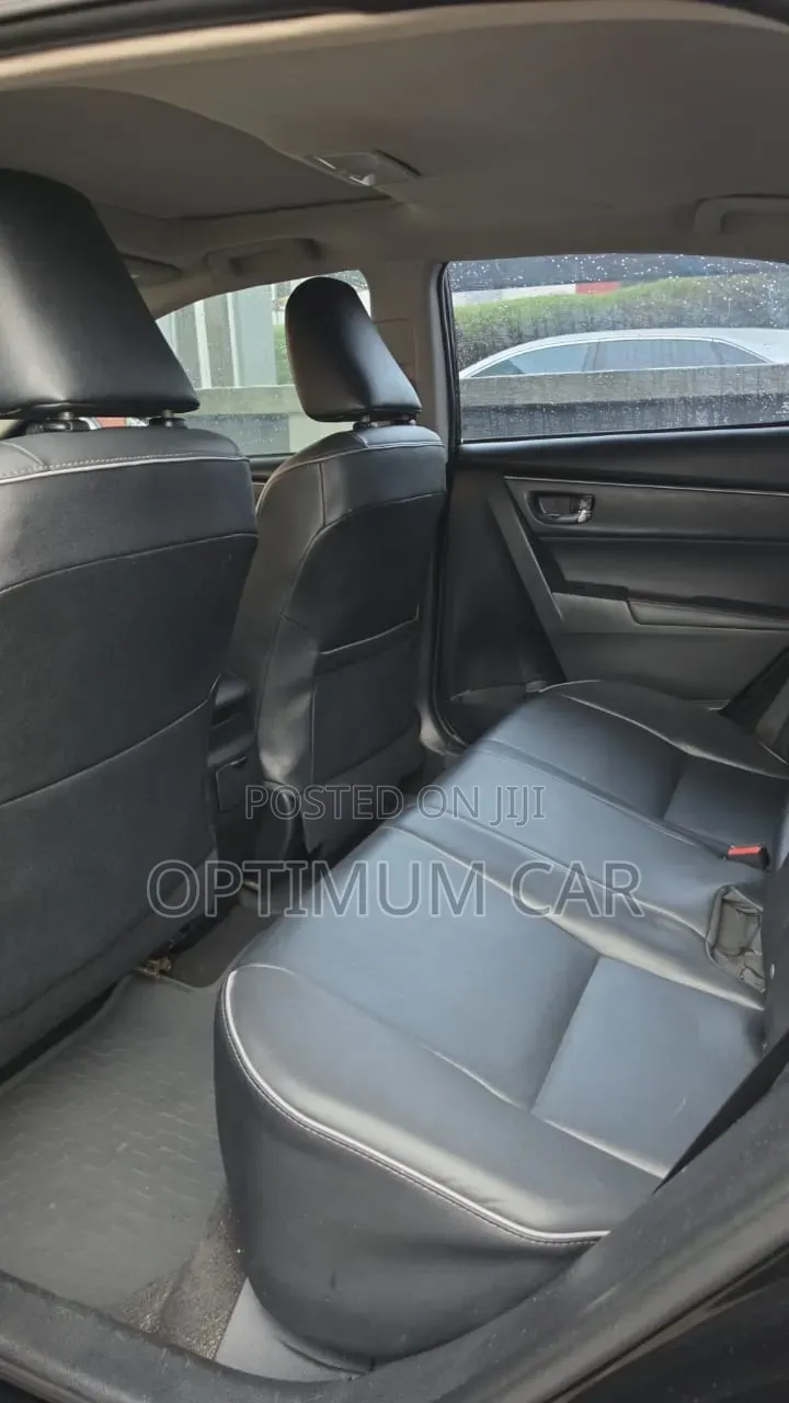 Toyota Corolla 2017 Black