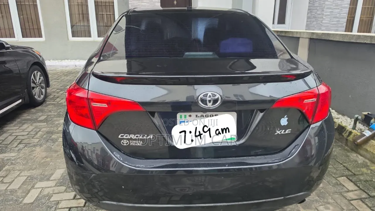 Toyota Corolla 2017 Black