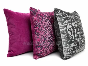 3 Pieces Decorative Pillows