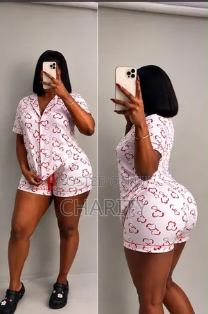 Queenzy Signature Stores