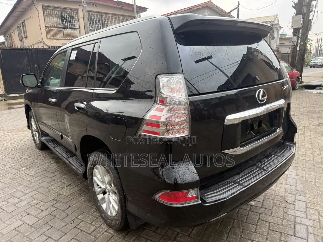 Lexus GX 460 Base 2014 Black