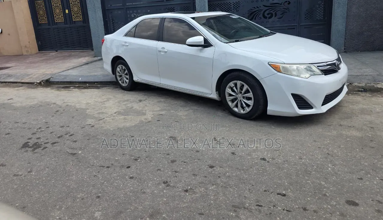 Toyota Camry 2013 White