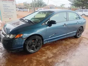 Honda Civic 2006 Blue