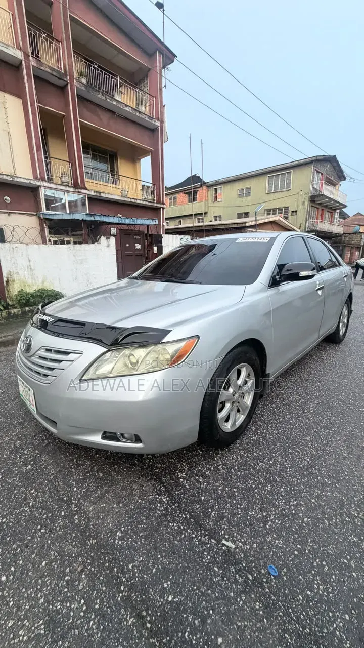 Toyota Camry 2008 Silver