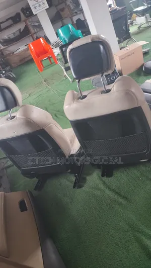 2 Front Seat GLE63 2018