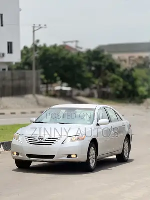 Toyota Camry 2009 Silver