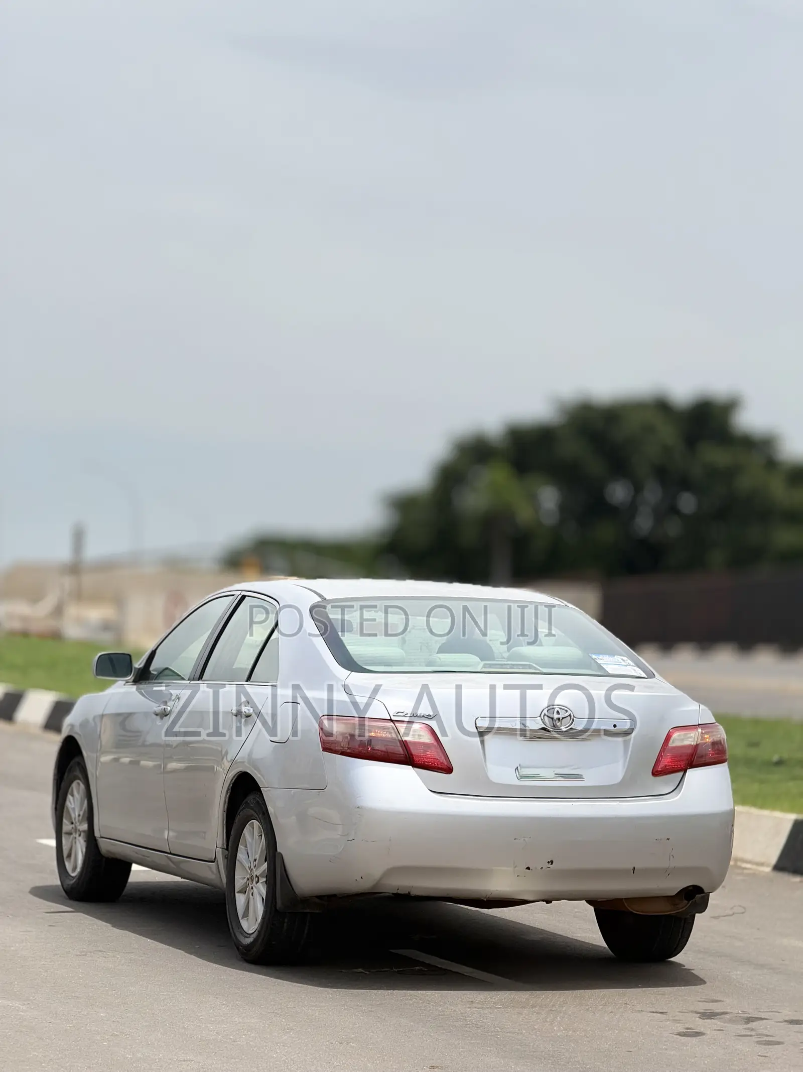 Toyota Camry 2009 Silver