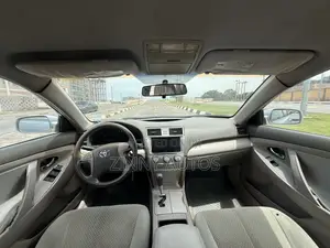 Toyota Camry 2009 Silver