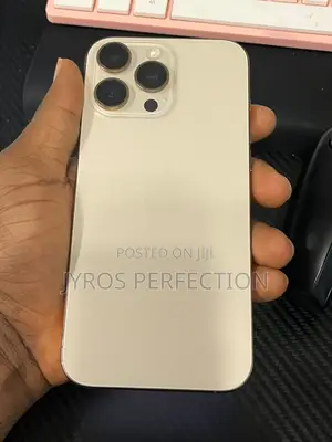 Apple iPhone 16 Pro Max 512 GB Gold