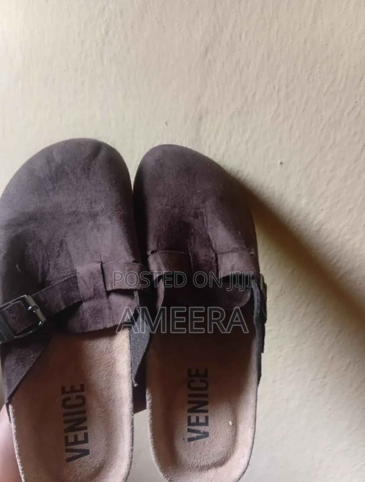 VENICE Brown Suede Clogs