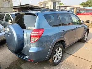 Toyota RAV4 2.5 Limited 4x4 2011 Blue