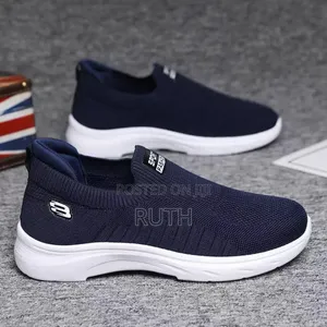 Men's Lightweight Breathable Slip-on Casual Sneakers