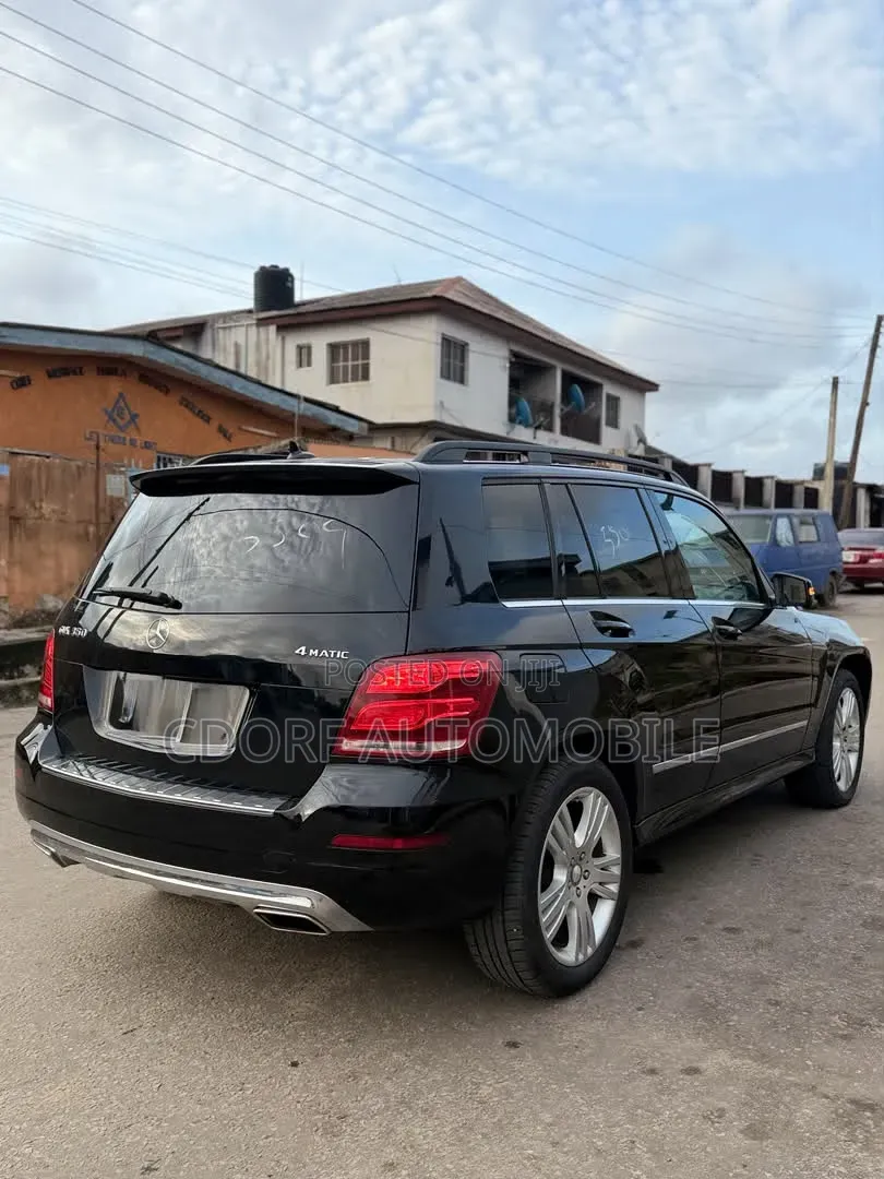 Mercedes-Benz GLK-Class 2014 Black