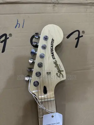 Squier by Fender Stratocaster Lead Guitar (Affinity Series)