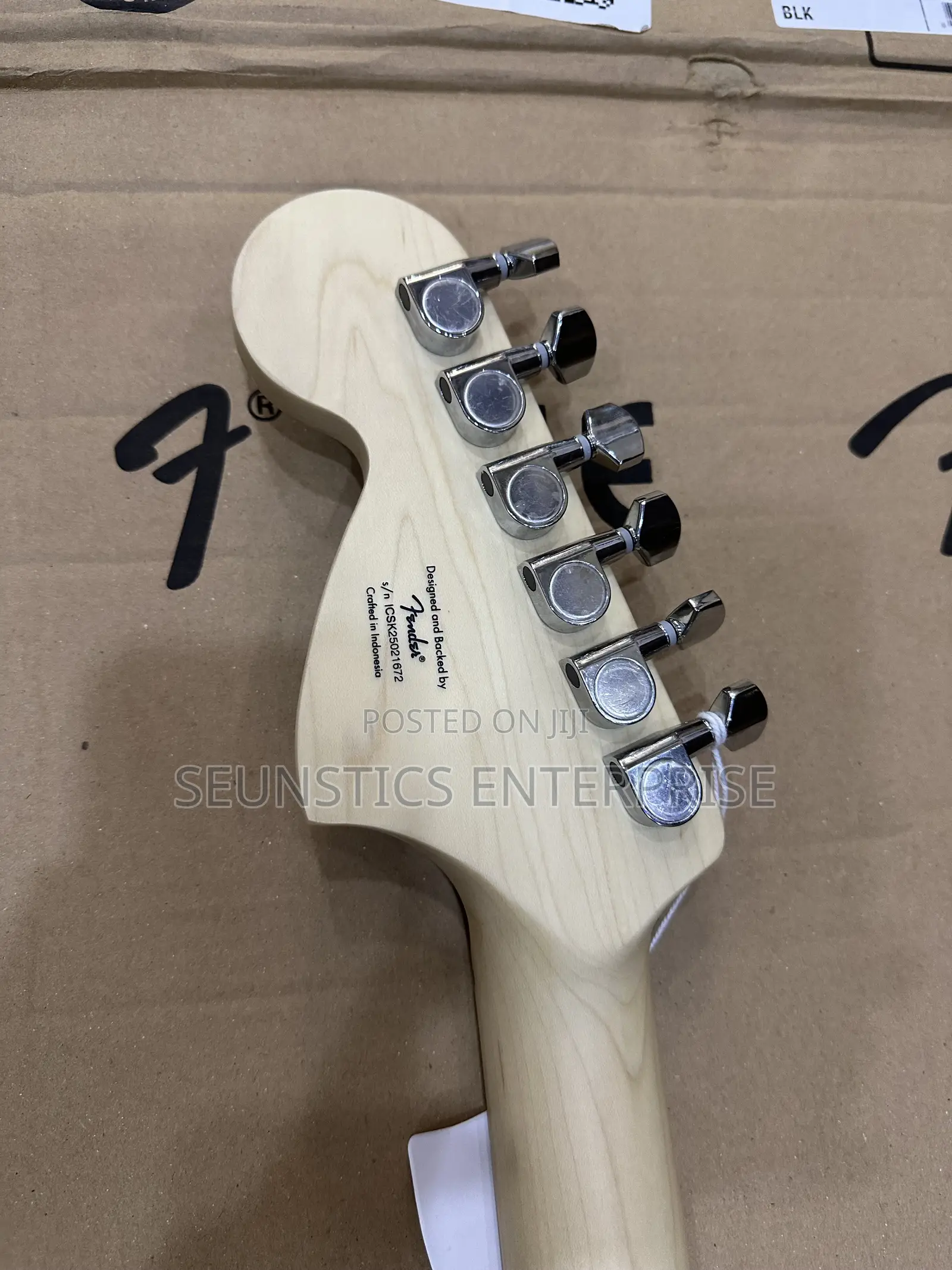 Squier by Fender Stratocaster Lead Guitar (Affinity Series)