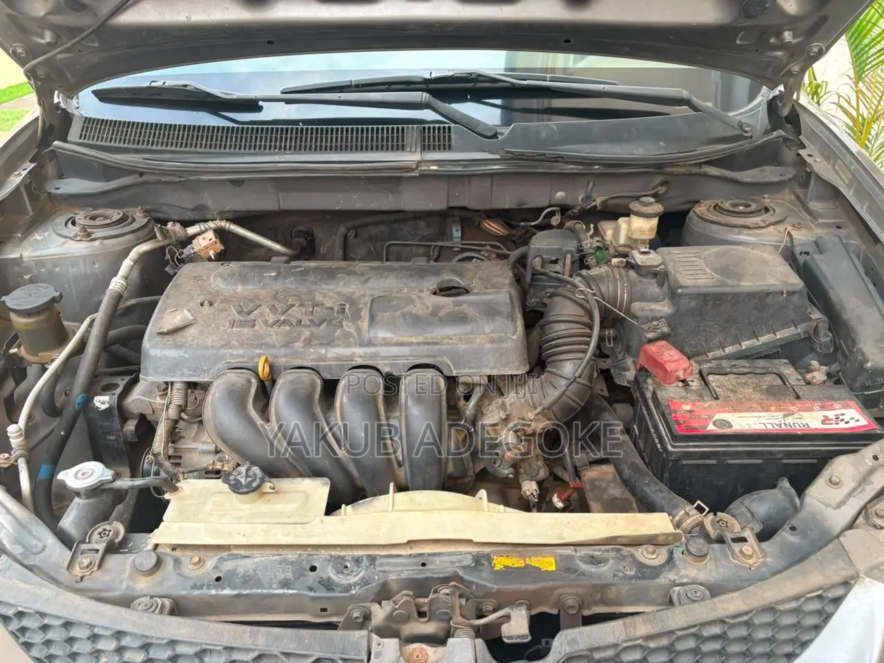 Pontiac Vibe 2005 Gray