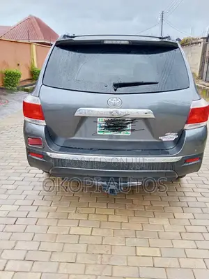 Toyota Highlander 2013 Gray