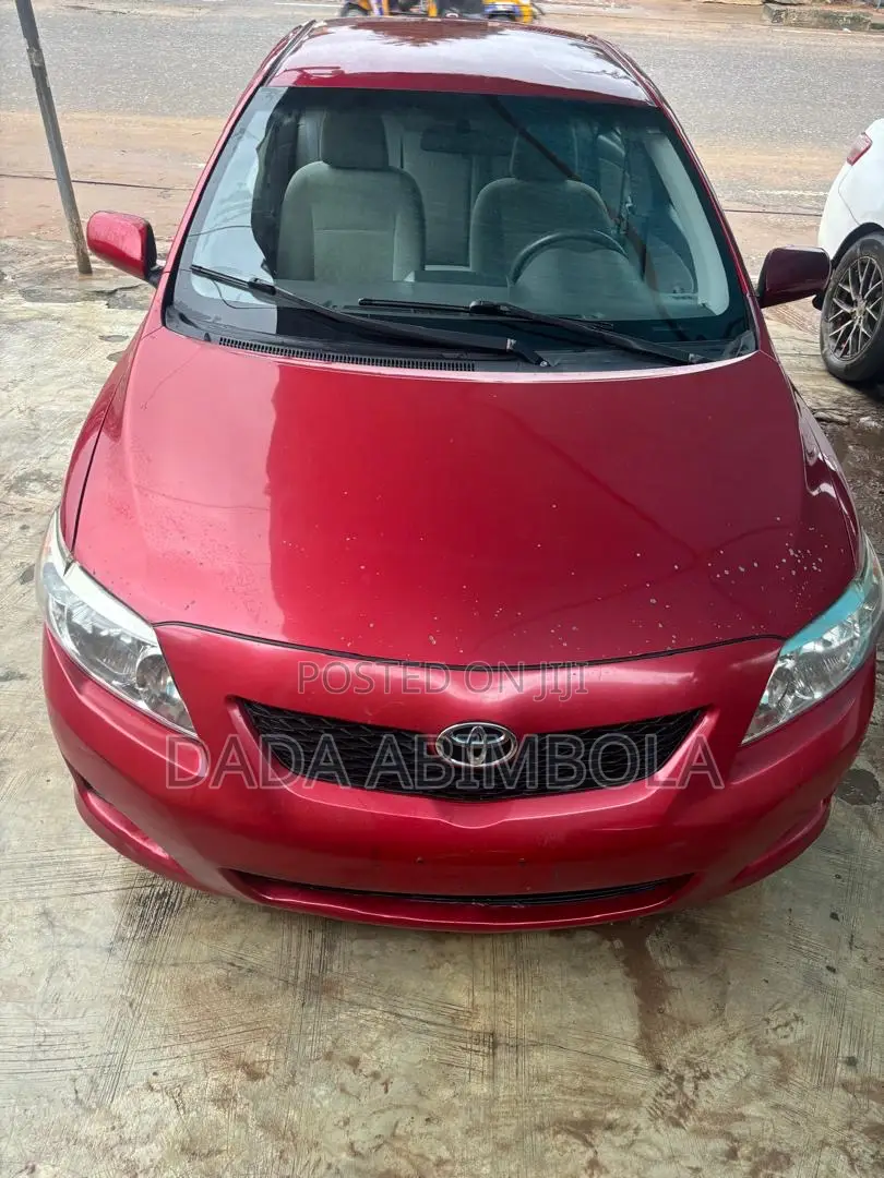 Toyota Corolla 2009 Red