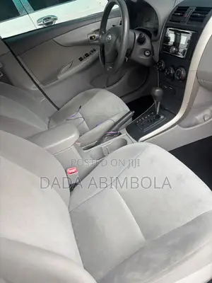 Toyota Corolla 2009 Red