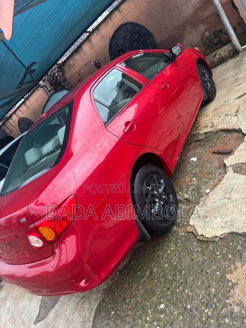 Toyota Corolla 2009 Red