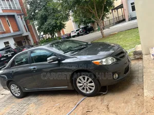 Toyota Corolla 2012 Gray