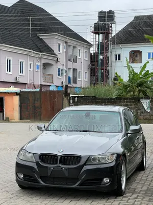 BMW 323i 2011 Gray