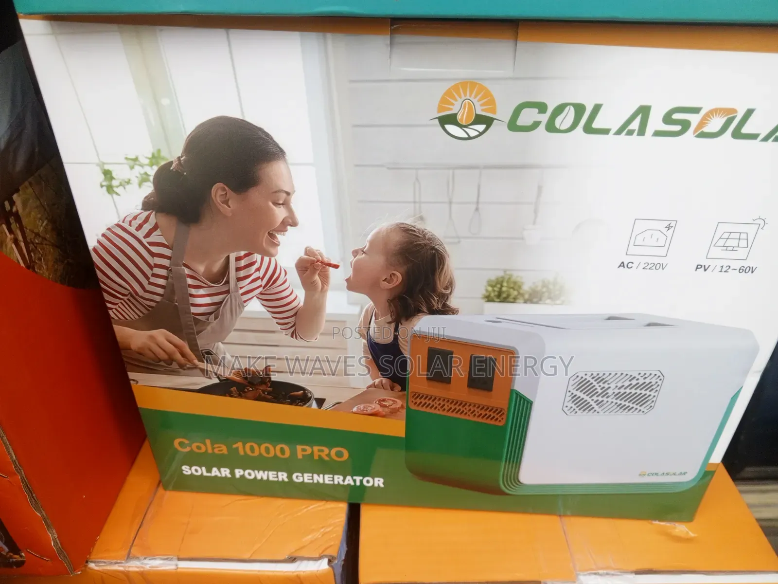 Cola 1000 PRO Solar Generator