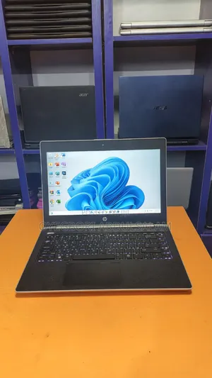 New Laptop HP ProBook 430 G5 8GB Intel Core i3 SSD 128GB