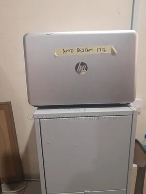 Laptop HP Envy 15 8GB AMD HDD 1T