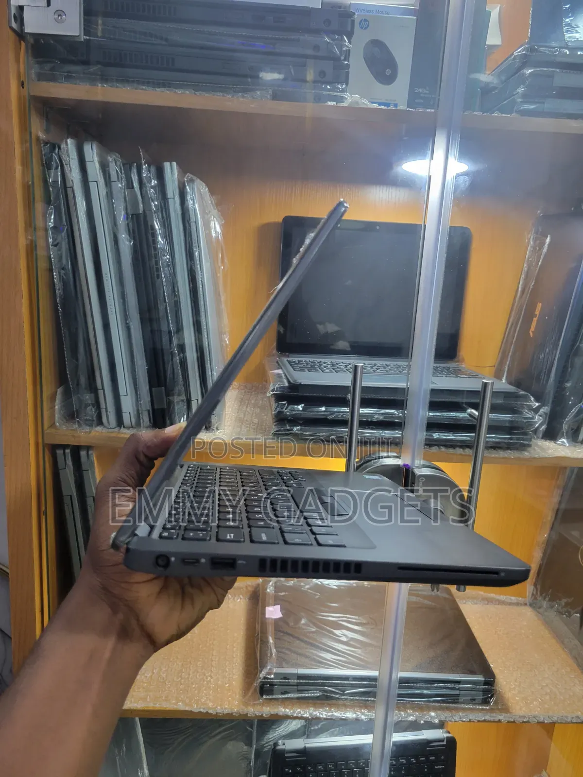 Laptop Dell Latitude 5400 8GB Intel Core i5 SSD 256GB