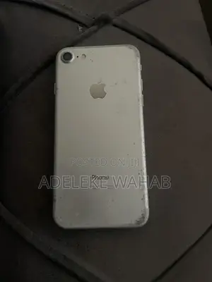 Apple iPhone 7 128 GB Silver