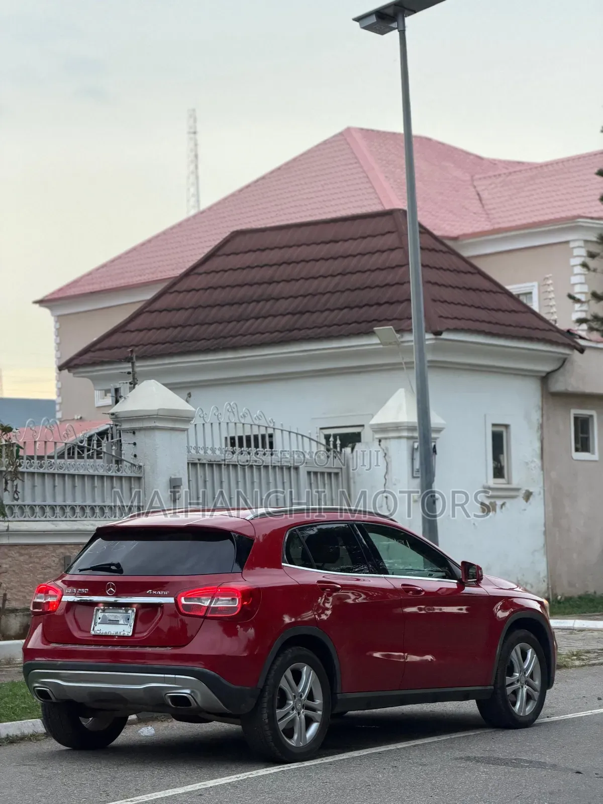 Mercedes-Benz GLA 250 2015 Red