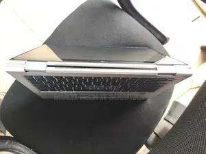 Laptop HP EliteBook 830 G8 32GB Intel Core i7 SSD 512GB
