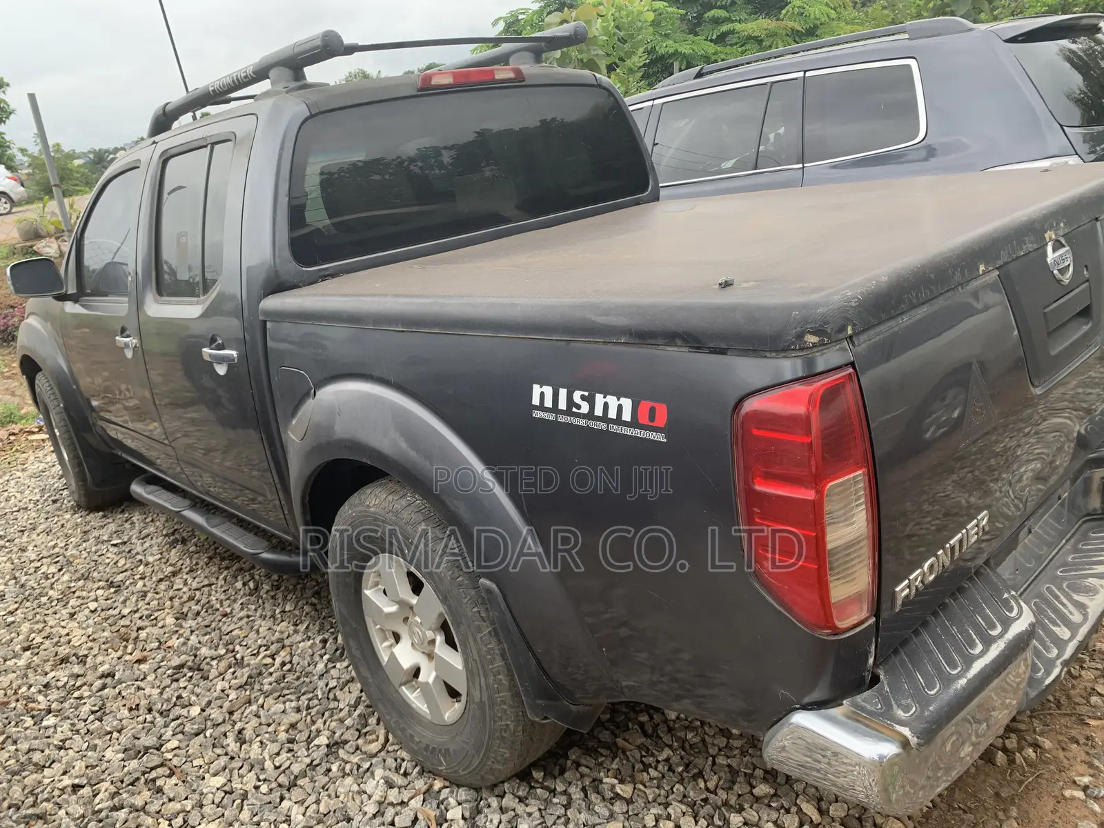 Nissan Frontier Automatic 2005 Gray