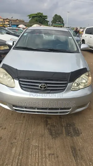 Toyota Corolla 2004 Silver