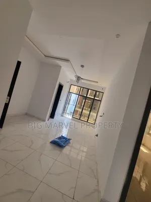 2bdrm Apartment in Lekki Scheme 2 Off, Ado / Ajah for rent