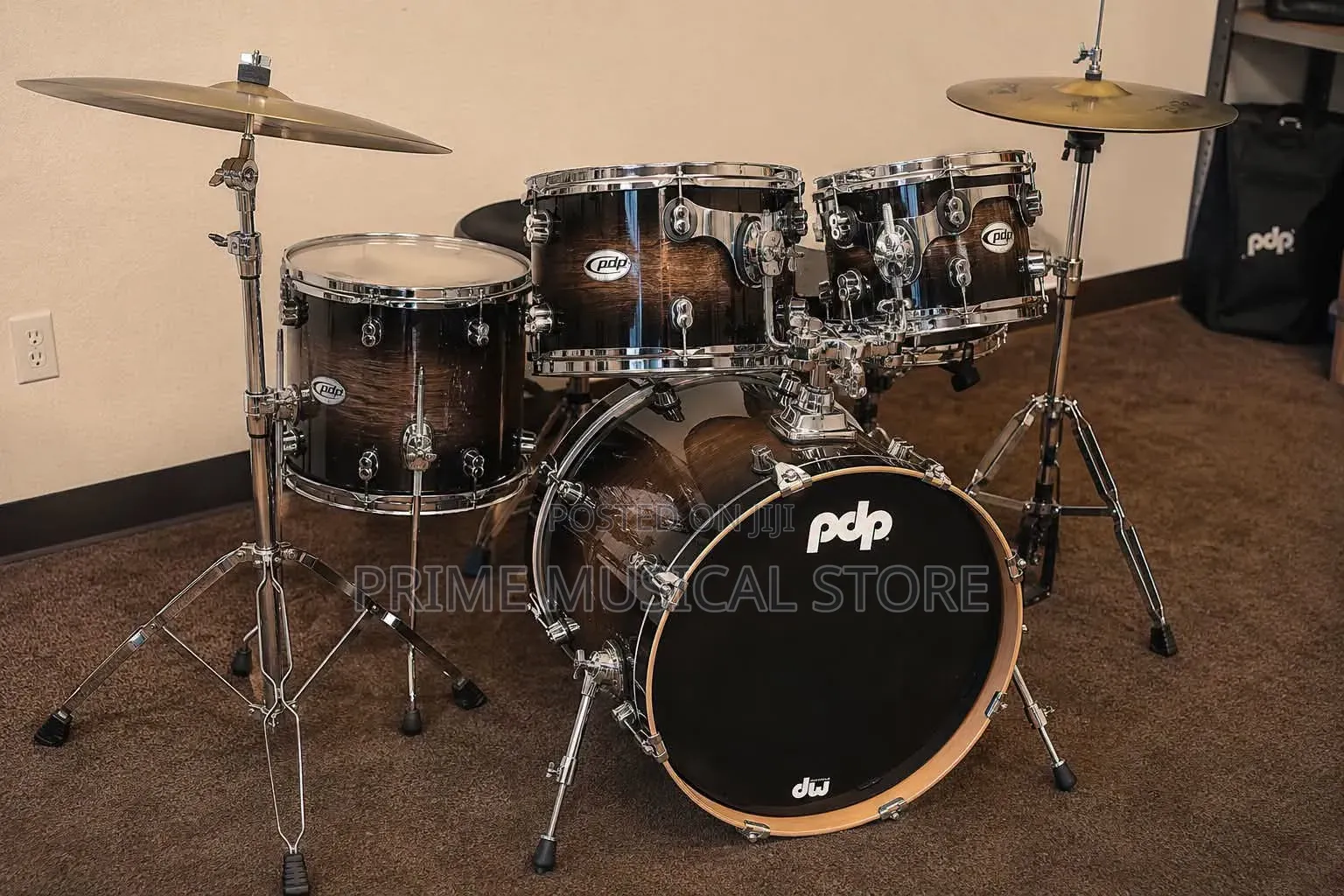 PDP Mainstage 5pc Drum Kit With Hardware Pack - Black Sparkle