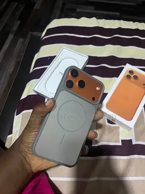 Apple iPhone XR 128 GB Orange