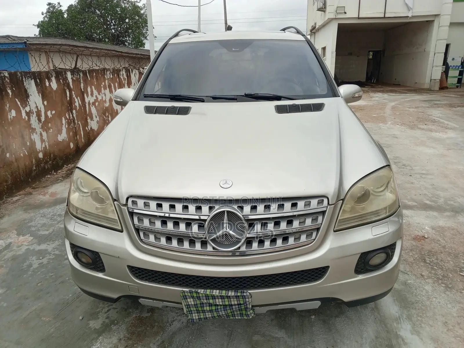 Mercedes-Benz M Class 2006 Gold